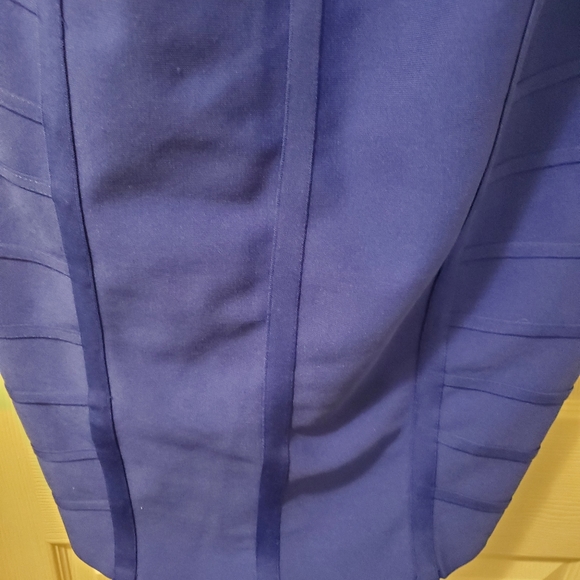 Dress, this is a show stopper and will hug all your curves. - Picture 4 of 12